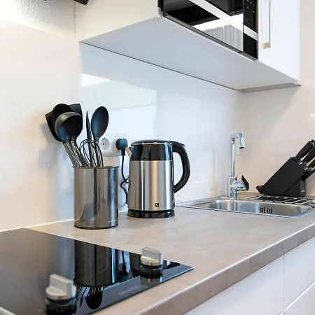 Business Apartment Fuer 2 - Kueche - Parkplatz - Netflix Crailsheim Extérieur photo