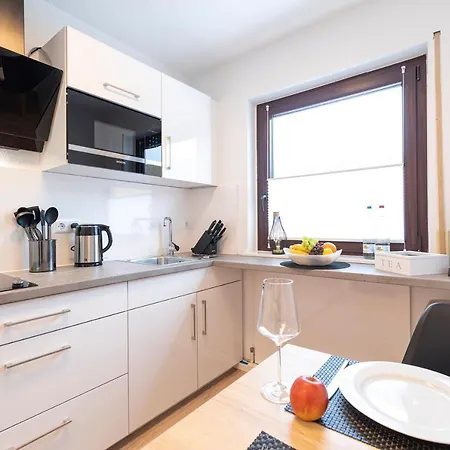Business Apartment Fuer 2 - Kueche - Parkplatz - Netflix Crailsheim Extérieur photo
