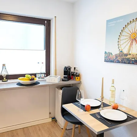 Business Apartment Fuer 2 - Kueche - Parkplatz - Netflix Crailsheim Extérieur photo