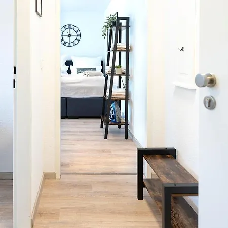 Business Apartment Fuer 2 - Kueche - Parkplatz - Netflix Crailsheim Extérieur photo