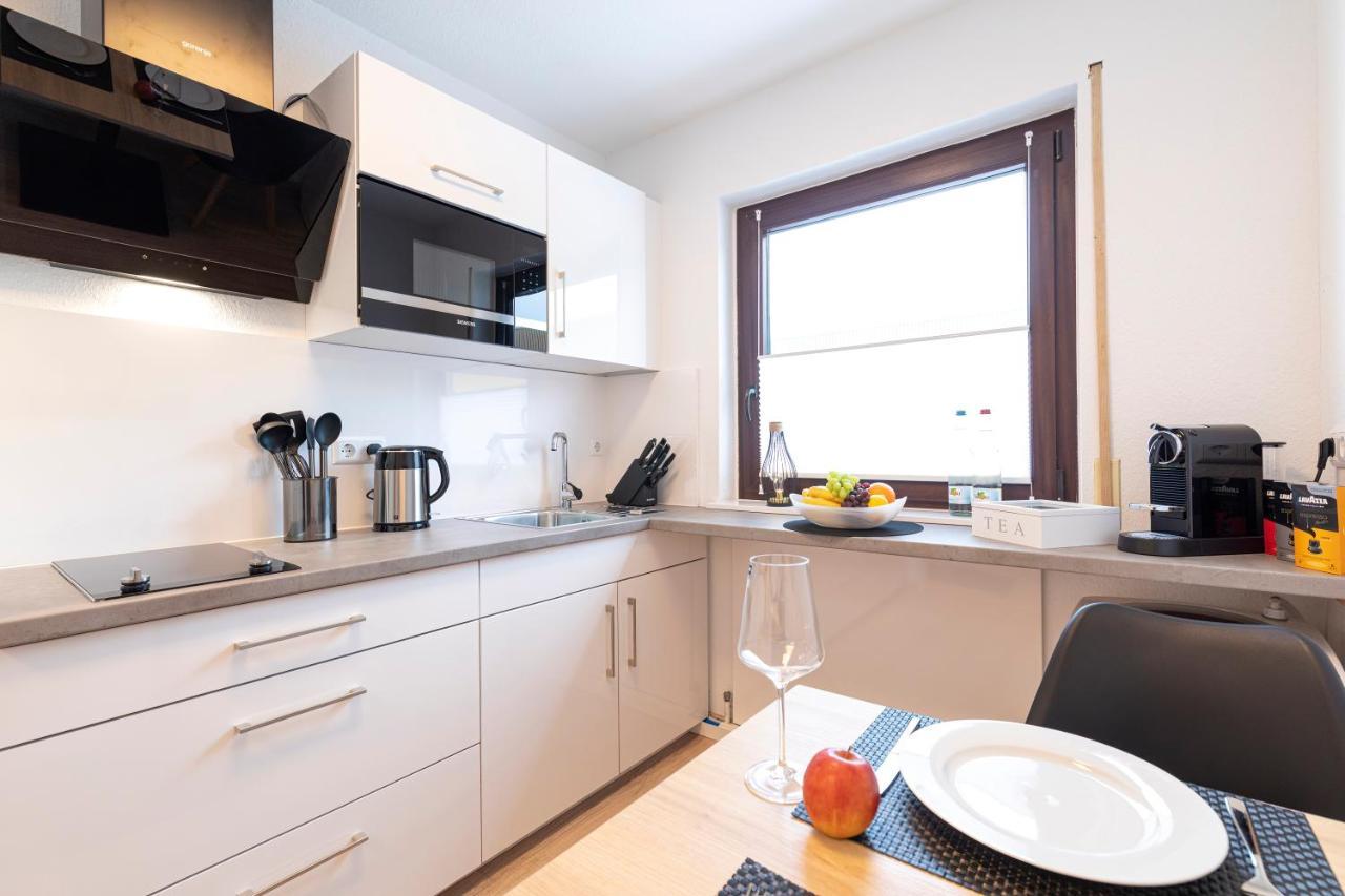 Business Fuer 2 - Kueche - Parkplatz - Netflix Apartment