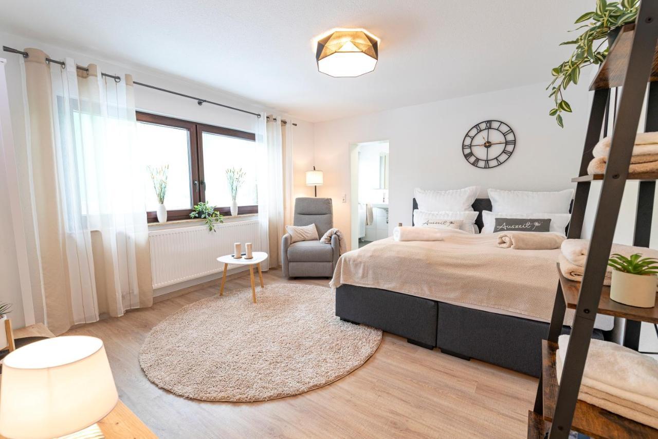 Apartment Business Fuer 2 - Kueche - Parkplatz - Netflix