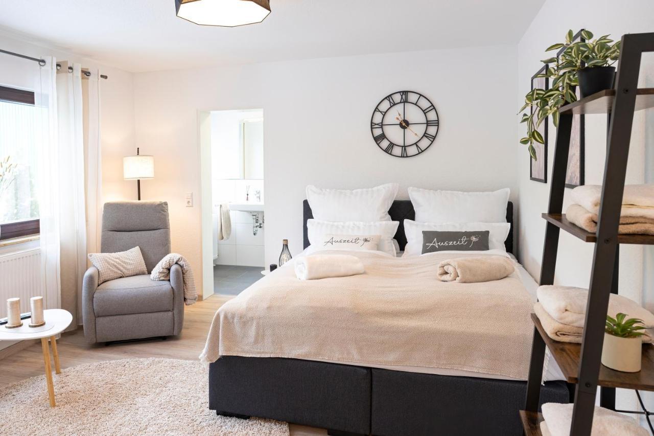 Apartment Business Fuer 2 - Kueche - Parkplatz - Netflix